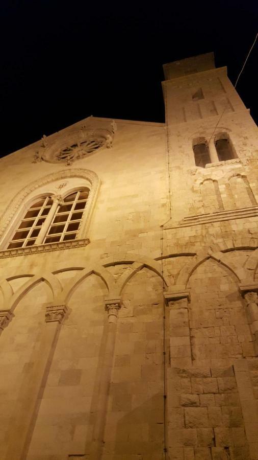 Casa Bianca Leilighet Giovinazzo Eksteriør bilde