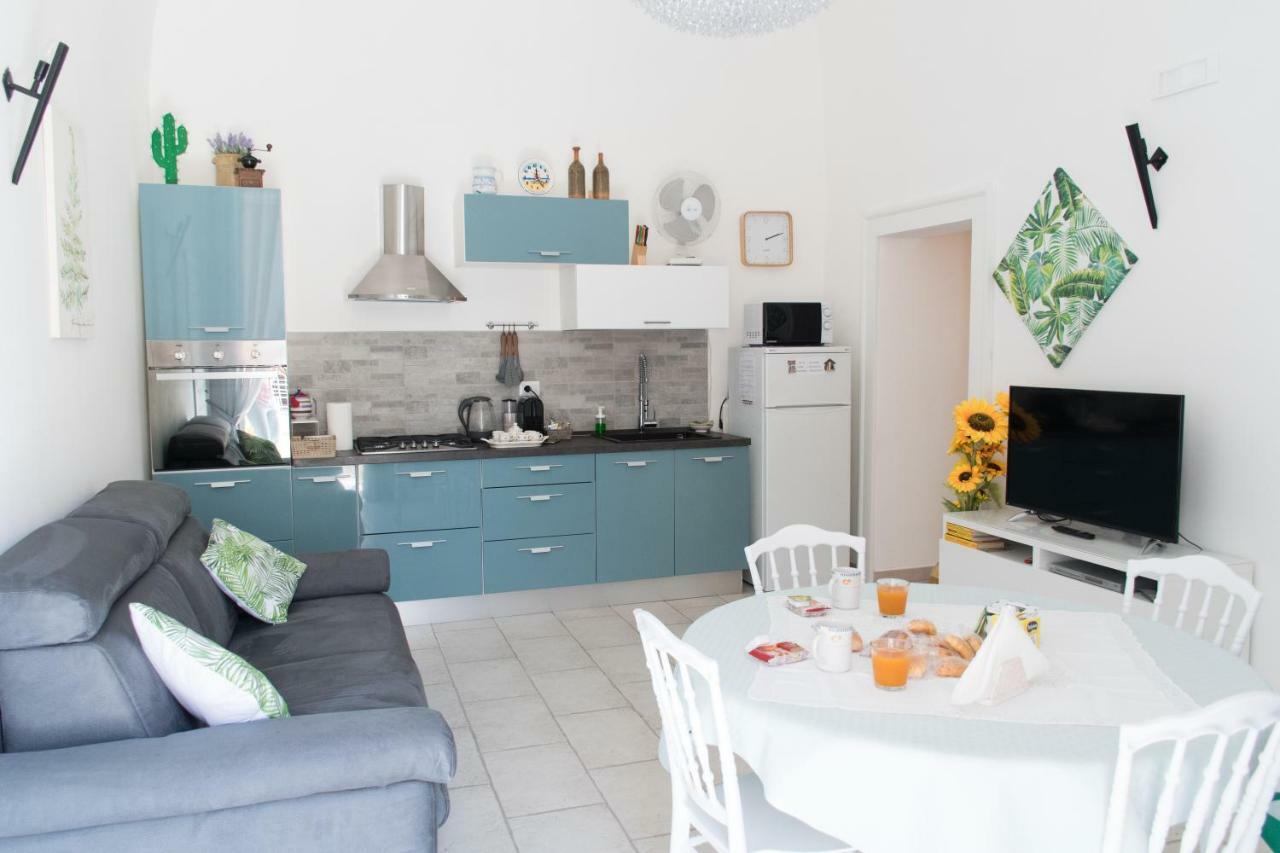 Casa Bianca Leilighet Giovinazzo Eksteriør bilde